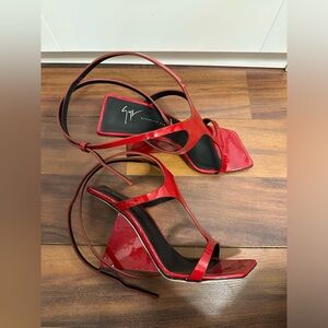 GIUSEPPE ZANOTTI TUTANKAMON